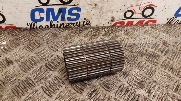 Same Rubin 120 Iron, Silver, Titan Series Transmission Gear Z34 0.0084499.0/10 - Transmissão de Trator: foto 1 Same Rubin 120 Iron, Silver, Titan Series Transmission Gear Z34 0.0084499.0/10 - Transmissão de Trator: foto 1