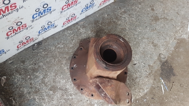 Same Rubin 120, Rear Half Axle Housing Lhs, Rhs 0.011.2725.0/40, 85033 - Eixo traseiro de Trator: foto 4 Same Rubin 120, Rear Half Axle Housing Lhs, Rhs 0.011.2725.0/40, 85033 - Eixo traseiro de Trator: foto 4