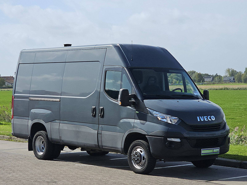 Iveco Daily 35C15 3.0 L 150 L2H2 DL - Furgão: foto 4 Iveco Daily 35C15 3.0 L 150 L2H2 DL - Furgão: foto 4