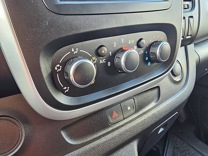 Locação de Renault Trafic 2.0 DCI DCI 145 AUT. L2H1 Renault Trafic 2.0 DCI DCI 145 AUT. L2H1: foto 9