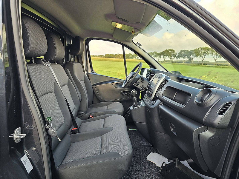 Locação de Renault Trafic 2.0 DCI DCI 145 AUT. L2H1 Renault Trafic 2.0 DCI DCI 145 AUT. L2H1: foto 6