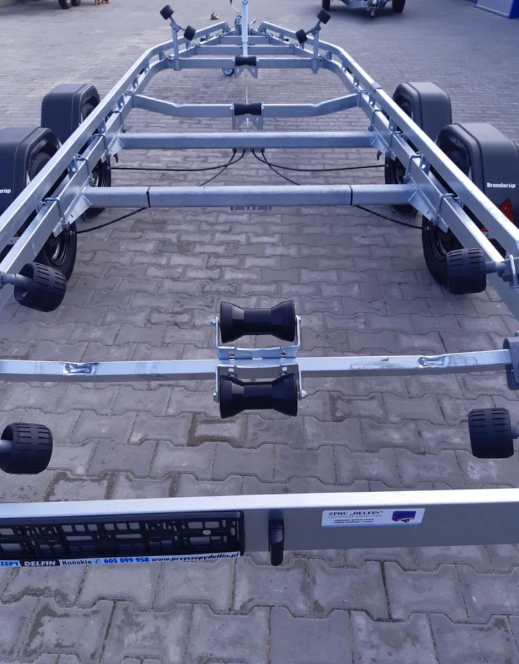 BRENDERUP 242500 TB SR | 2500 kg / 720 x 220 cm - Reboque para barco: foto 3 BRENDERUP 242500 TB SR | 2500 kg / 720 x 220 cm - Reboque para barco: foto 3