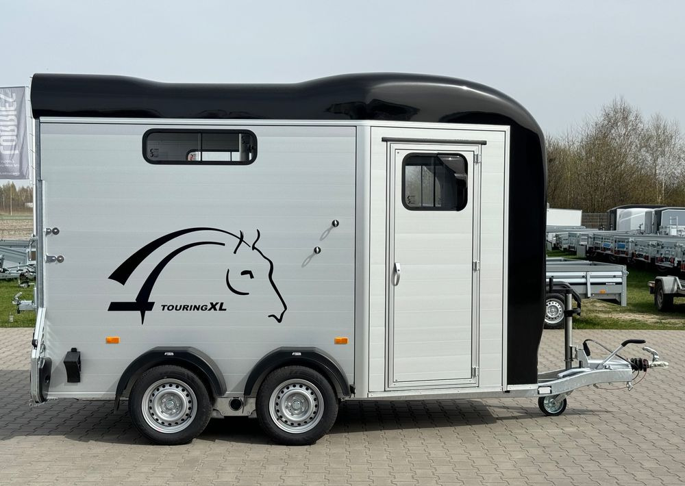 CHEVAL LIBERTÉ Touring Country XL przyczepa na dwa konie | duża siodlarnia | drzwi boczne | rampa przednia | 387×179 cm | ALUMINIOWA | Debon | dostawa | mocna i solidna | - Reboque para cavalos: foto 2 CHEVAL LIBERTÉ Touring Country XL przyczepa na dwa konie | duża siodlarnia | drzwi boczne | rampa przednia | 387×179 cm | ALUMINIOWA | Debon | dostawa | mocna i solidna | - Reboque para cavalos: foto 2