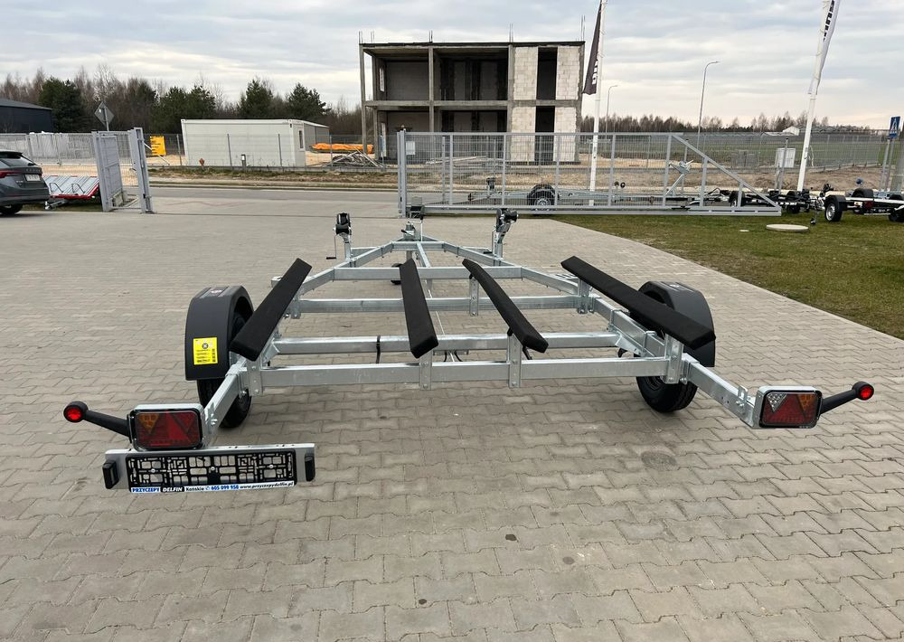 Lorries PP13 -6025 L na 2 skutery wodne - Reboque para barco: foto 5 Lorries PP13 -6025 L na 2 skutery wodne - Reboque para barco: foto 5