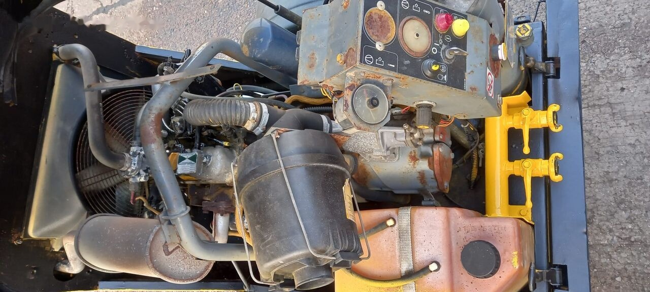 Atlas Copco XAS 36 - Compressor de ar: foto 5 Atlas Copco XAS 36 - Compressor de ar: foto 5