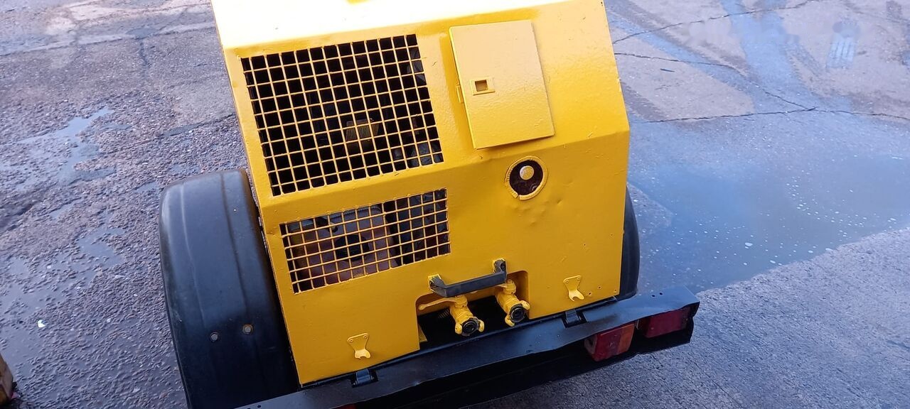 Atlas Copco XAS 36 - Compressor de ar: foto 3 Atlas Copco XAS 36 - Compressor de ar: foto 3
