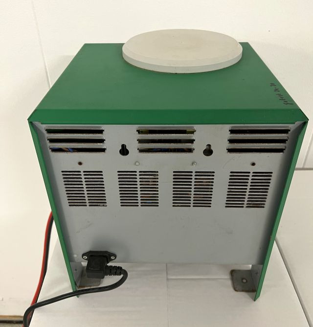 Hoppecke unknown | Trak mini 24V30A 230v Year unknown 80A Rema battery connecto Trak mini 24V30A 230v Year unknown 80A Rema battery connector - Bateria automotiva de Equipamento de movimentação: foto 2 Hoppecke unknown | Trak mini 24V30A 230v Year unknown 80A Rema battery connecto Trak mini 24V30A 230v Year unknown 80A Rema battery connector - Bateria automotiva de Equipamento de movimentação: foto 2