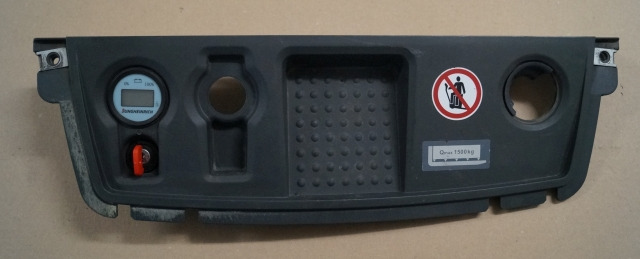 Jungheinrich 51500314 | bonnet including contact key and battery/hour indicator - Estrutura/ Châssis de Equipamento de movimentação: foto 1 Jungheinrich 51500314 | bonnet including contact key and battery/hour indicator - Estrutura/ Châssis de Equipamento de movimentação: foto 1