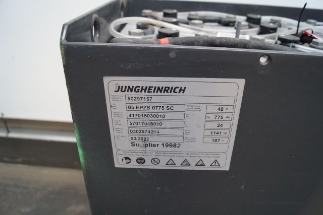 Jungheinrich unknown | Battery 48V775Ah 05-EPZS775SL Year 2022 weight 1141 kg sn - Bateria automotiva de Equipamento de movimentação: foto 4 Jungheinrich unknown | Battery 48V775Ah 05-EPZS775SL Year 2022 weight 1141 kg sn - Bateria automotiva de Equipamento de movimentação: foto 4