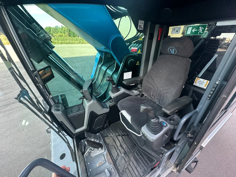 Fuchs MHL 360 AS NEW - Manipulador de material: foto 5 Fuchs MHL 360 AS NEW - Manipulador de material: foto 5