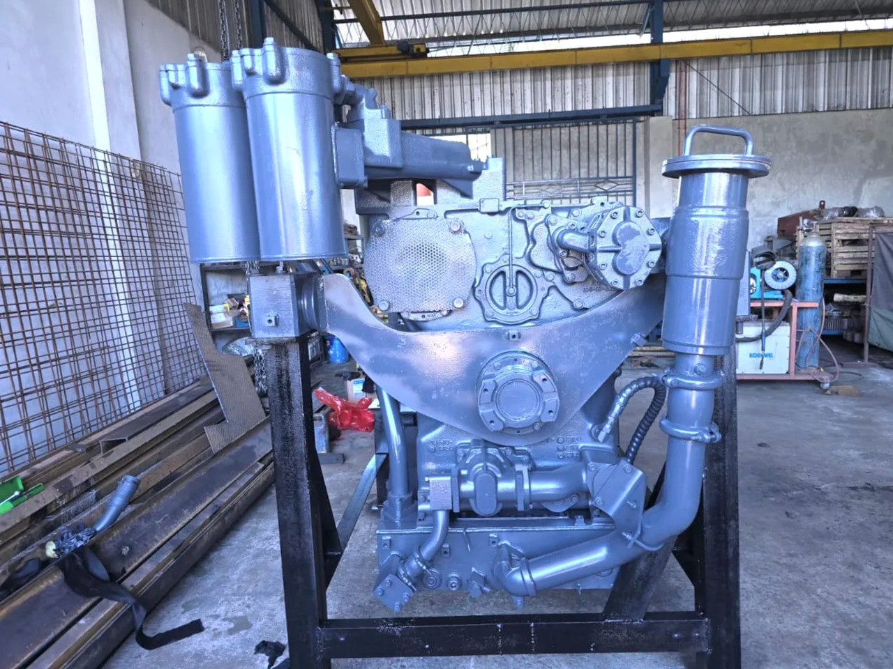KOMATSU POWER TRAIN ASSY 195-22-80050 / 195-13-81100 / 195-15-81000 - Transmissão de Buldôzer: foto 1 KOMATSU POWER TRAIN ASSY 195-22-80050 / 195-13-81100 / 195-15-81000 - Transmissão de Buldôzer: foto 1