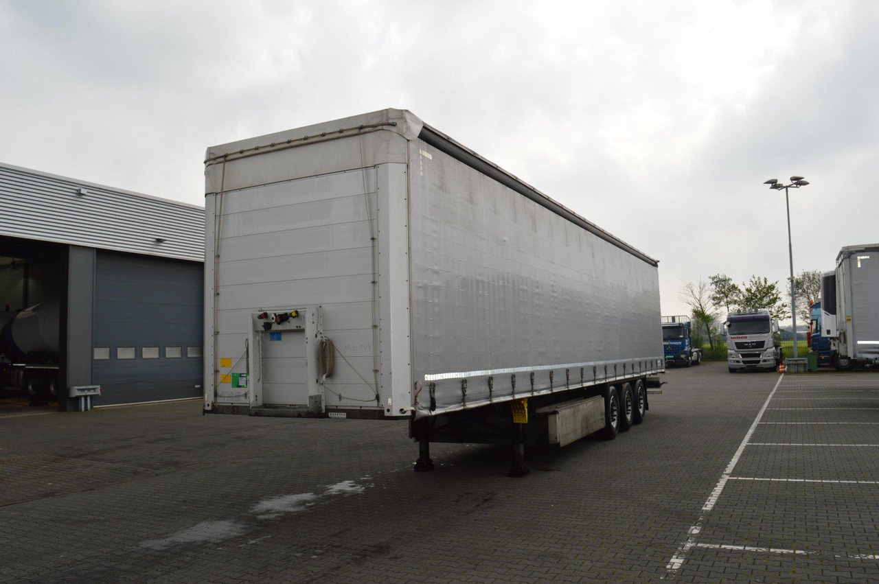Schmitz Cargobull SCS24/L Lifting Axle - Semi-reboque de lona: foto 1 Schmitz Cargobull SCS24/L Lifting Axle - Semi-reboque de lona: foto 1