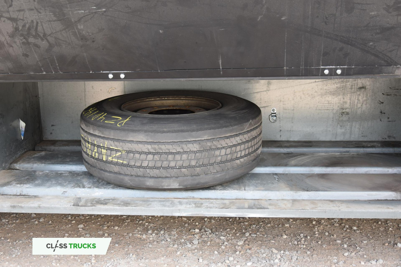 Schmitz Cargobull SKO Double Deck FP 45 ThermoKing SLXi 300 Lifting Axle h2.7m - Semireboque frigorífico: foto 3 Schmitz Cargobull SKO Double Deck FP 45 ThermoKing SLXi 300 Lifting Axle h2.7m - Semireboque frigorífico: foto 3