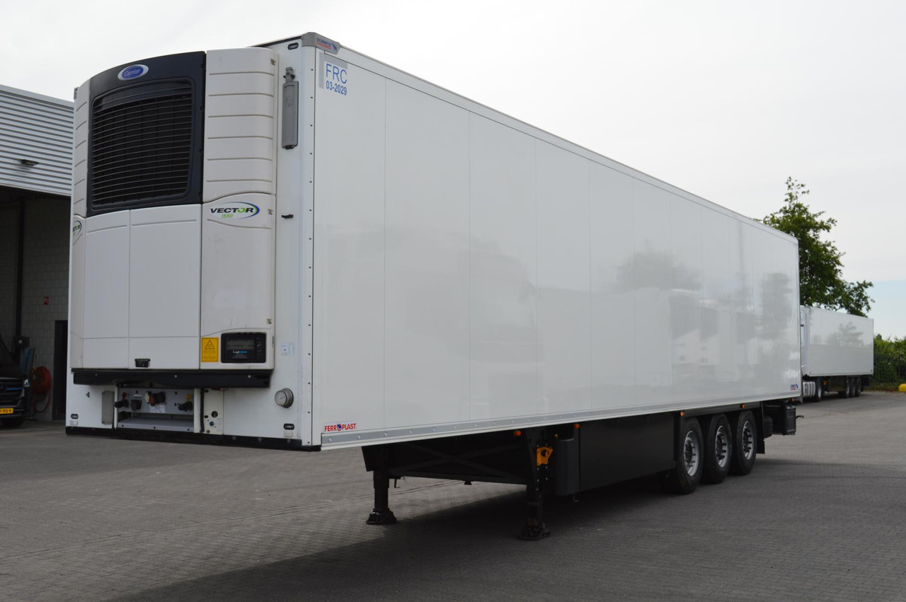 Schmitz Cargobull SKO FP 45 Carrier Vector 1550 - Semireboque frigorífico: foto 1 Schmitz Cargobull SKO FP 45 Carrier Vector 1550 - Semireboque frigorífico: foto 1