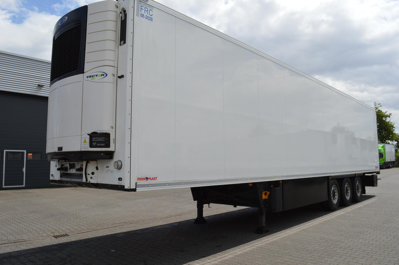 Schmitz Cargobull SKO FP 45 Carrier Vector 1550 - Semireboque frigorífico: foto 4 Schmitz Cargobull SKO FP 45 Carrier Vector 1550 - Semireboque frigorífico: foto 4