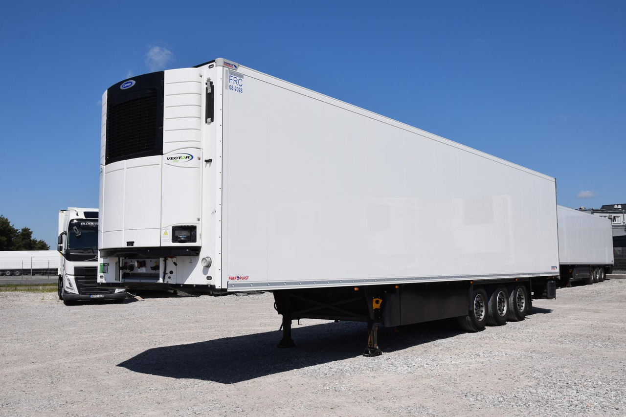 Schmitz Cargobull SKO FP 45 Carrier Vector 1550 - Semireboque frigorífico: foto 1 Schmitz Cargobull SKO FP 45 Carrier Vector 1550 - Semireboque frigorífico: foto 1