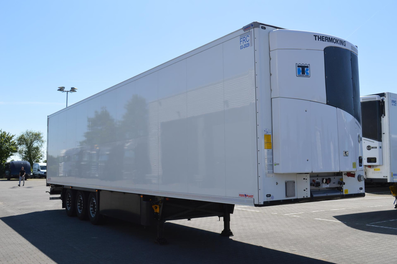 Schmitz Cargobull SKO FP 45 ThermoKing SLXi 300 - Semireboque frigorífico: foto 3 Schmitz Cargobull SKO FP 45 ThermoKing SLXi 300 - Semireboque frigorífico: foto 3