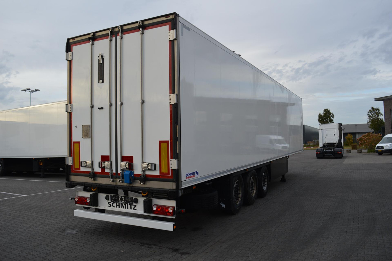 Schmitz Cargobull SKO FP 60 Carrier Vector 1550 - Semireboque frigorífico: foto 4 Schmitz Cargobull SKO FP 60 Carrier Vector 1550 - Semireboque frigorífico: foto 4