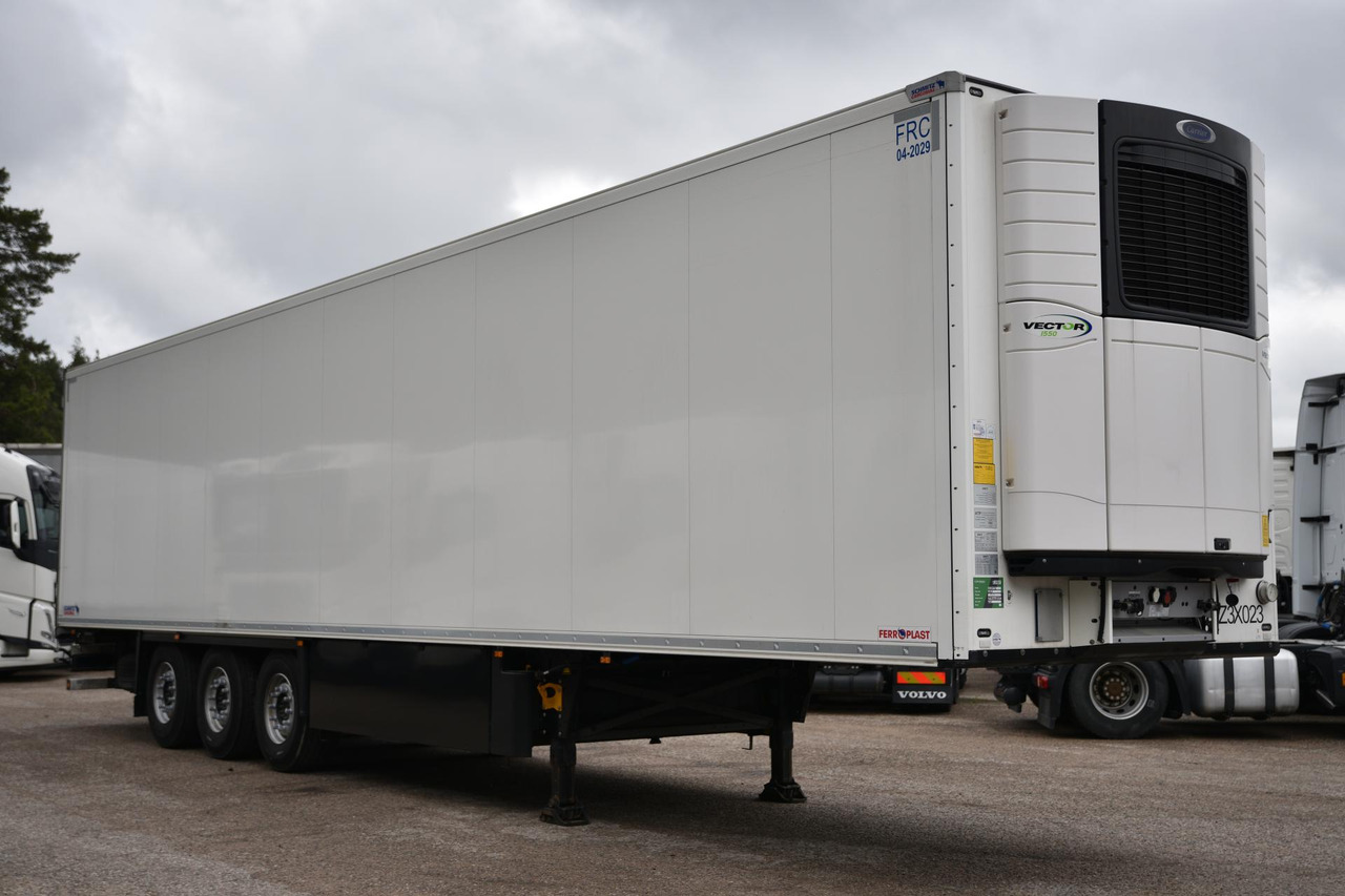 Schmitz Cargobull SKO FP 60 Carrier Vector 1550 - Semireboque frigorífico: foto 3 Schmitz Cargobull SKO FP 60 Carrier Vector 1550 - Semireboque frigorífico: foto 3