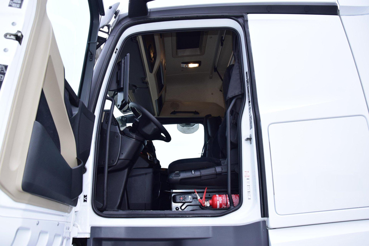 Tractor Mercedes-Benz Actros 5 1845 BigSpace: foto 8