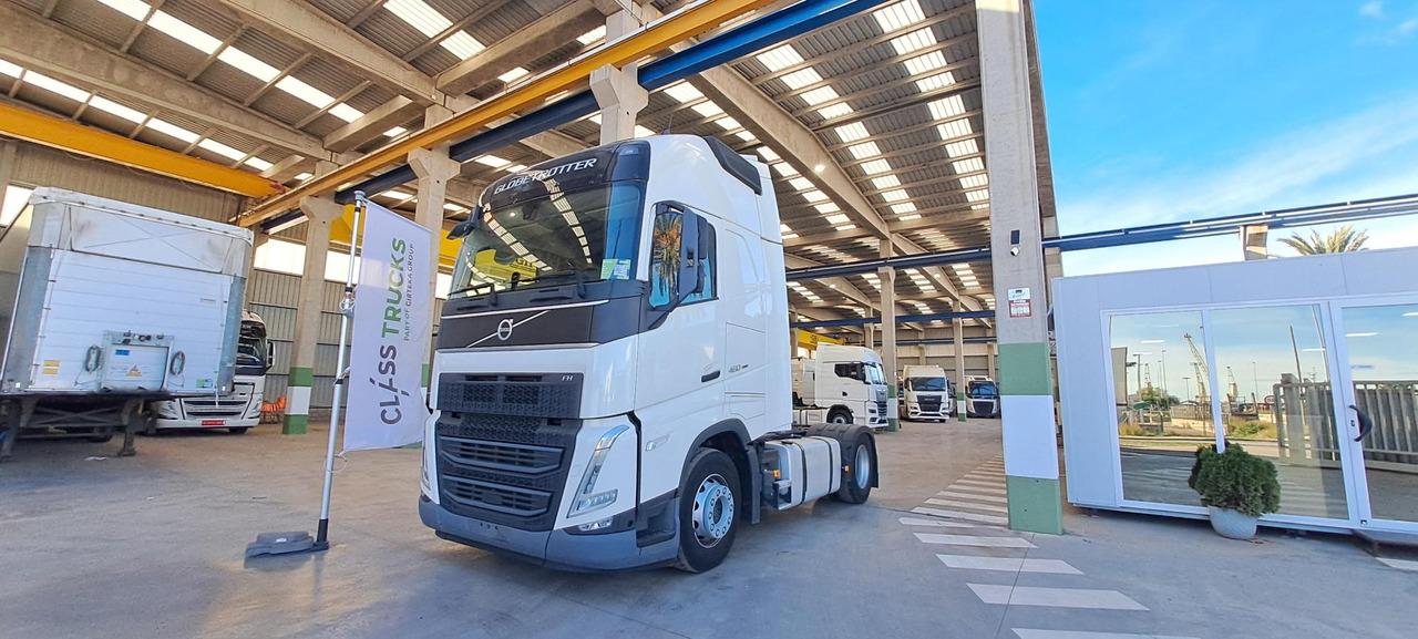 Volvo FH 460 Globetrotter XL Retarder - Tractor: foto 1 Volvo FH 460 Globetrotter XL Retarder - Tractor: foto 1