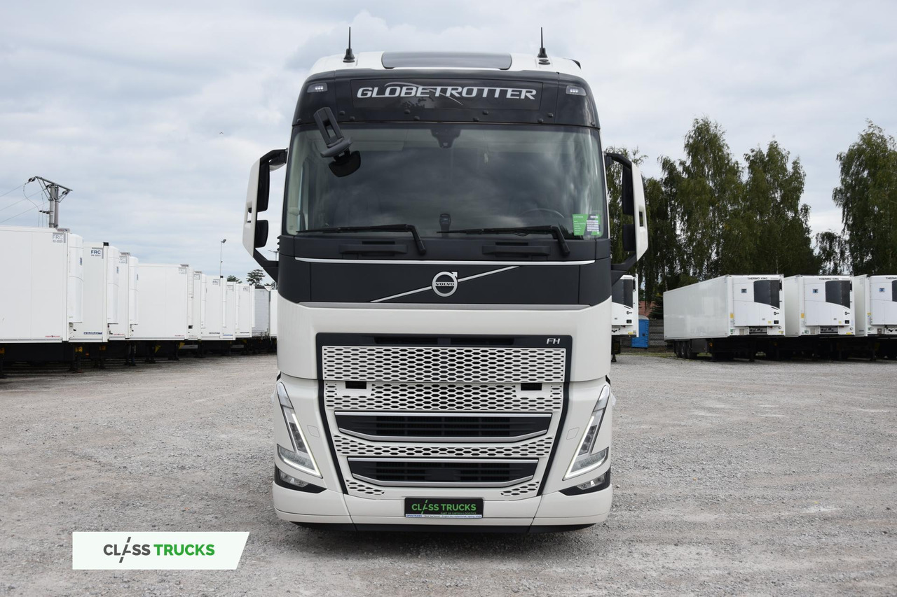 Volvo FH 460 Globetrotter XL i-Save Side Skirts - Tractor: foto 2 Volvo FH 460 Globetrotter XL i-Save Side Skirts - Tractor: foto 2