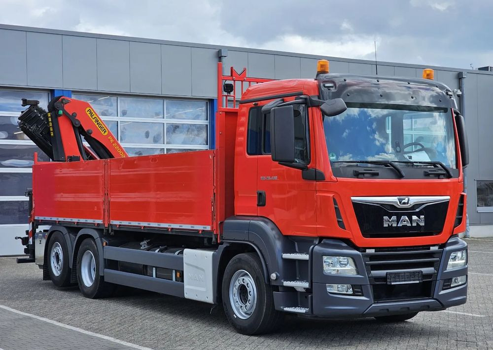 MAN MAN TGS 26.430 | Skrzynia + HDS Palfinger PK 22002 |6-krotne hydrauliczne przedłużenia | PILOT | Pneumatyka | - Camião de caixa aberta/ Plataforma, Caminhão grua: foto 2 MAN MAN TGS 26.430 | Skrzynia + HDS Palfinger PK 22002 |6-krotne hydrauliczne przedłużenia | PILOT | Pneumatyka | - Camião de caixa aberta/ Plataforma, Caminhão grua: foto 2