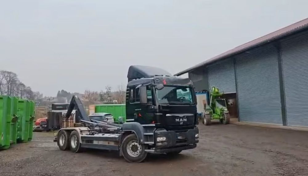 MAN TGS 26.440 6x4 – Meiller z systemem HDS (roll-off) + Kontener + Przyczepa – Euro 5 - Caminhão polibenne: foto 3 MAN TGS 26.440 6x4 – Meiller z systemem HDS (roll-off) + Kontener + Przyczepa – Euro 5 - Caminhão polibenne: foto 3