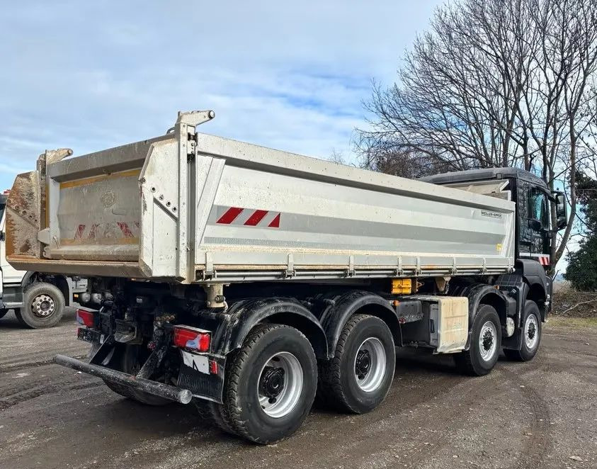 MAN TGS 35.460 / 8x6 – Meiller Trójstronna wywrotka / Euro 6c / Kamera / - Caminhão basculante: foto 4 MAN TGS 35.460 / 8x6 – Meiller Trójstronna wywrotka / Euro 6c / Kamera / - Caminhão basculante: foto 4