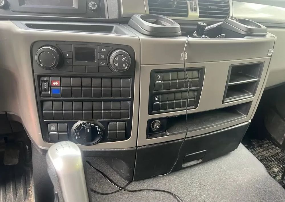 MAN TGS 41.460 8x8 • Meiller • Muldenkipper • Allrad • Euro 6d • Przebieg: 85 000 km - Caminhão basculante: foto 5 MAN TGS 41.460 8x8 • Meiller • Muldenkipper • Allrad • Euro 6d • Przebieg: 85 000 km - Caminhão basculante: foto 5