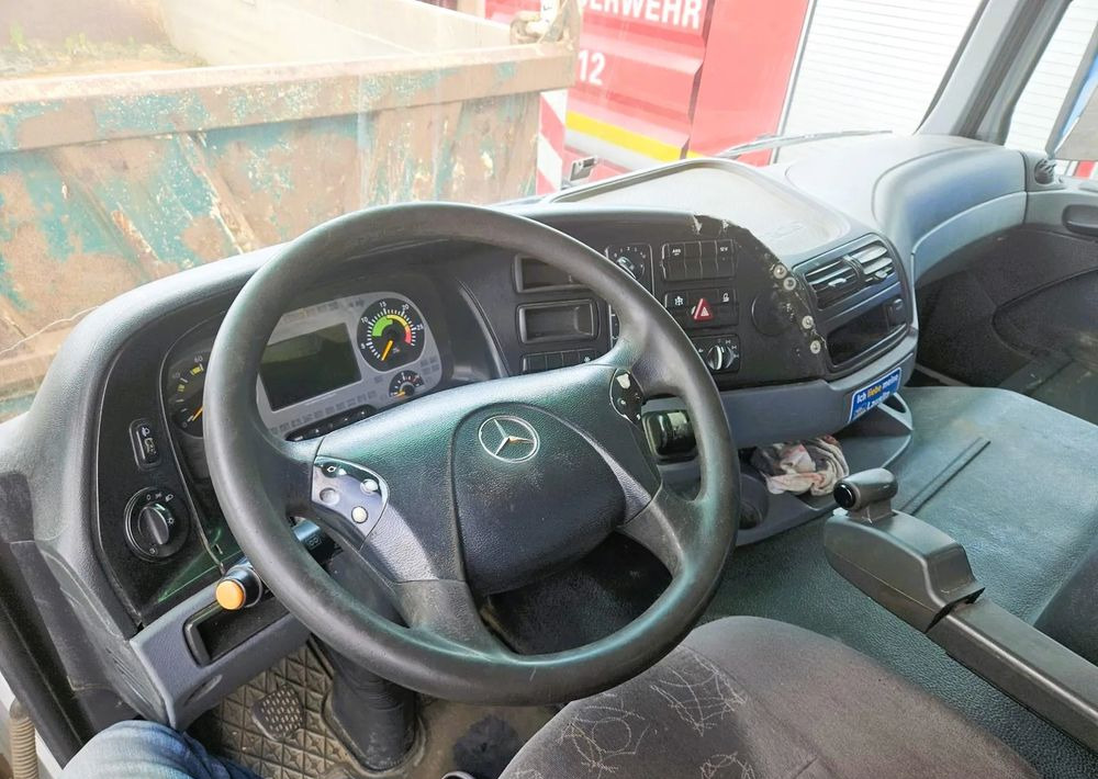 Mercedes-Benz Actros 4144 8x8/ Wywrotka/ Mulda/ Euro 5/ Retarder - Caminhão basculante: foto 4 Mercedes-Benz Actros 4144 8x8/ Wywrotka/ Mulda/ Euro 5/ Retarder - Caminhão basculante: foto 4