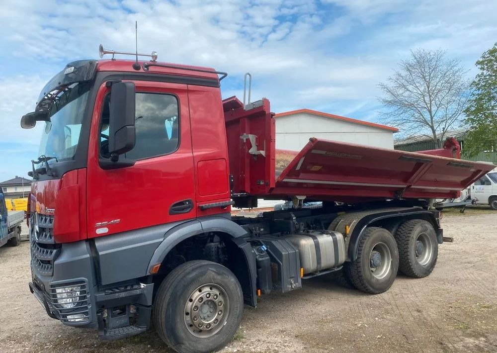 Mercedes-Benz Arocs 2645 K 6x4 | Meiller Bordmatik | Wywrotka trójstronna|449 KM | Euro 6 | - Caminhão basculante: foto 5 Mercedes-Benz Arocs 2645 K 6x4 | Meiller Bordmatik | Wywrotka trójstronna|449 KM | Euro 6 | - Caminhão basculante: foto 5