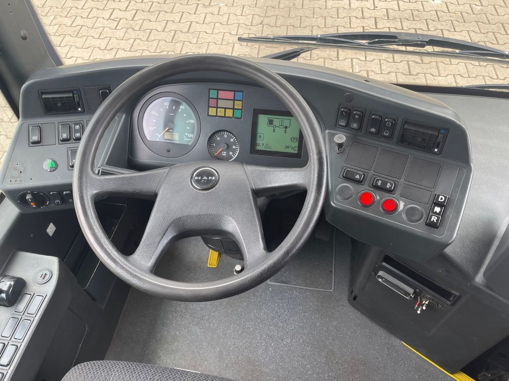 Fotografia de interior 1: Ônibus urbano MAN A 20 / Lions City Ü  Euro 5 / EEV MAN A 20 / Lions City Ü  Euro 5 / EEV