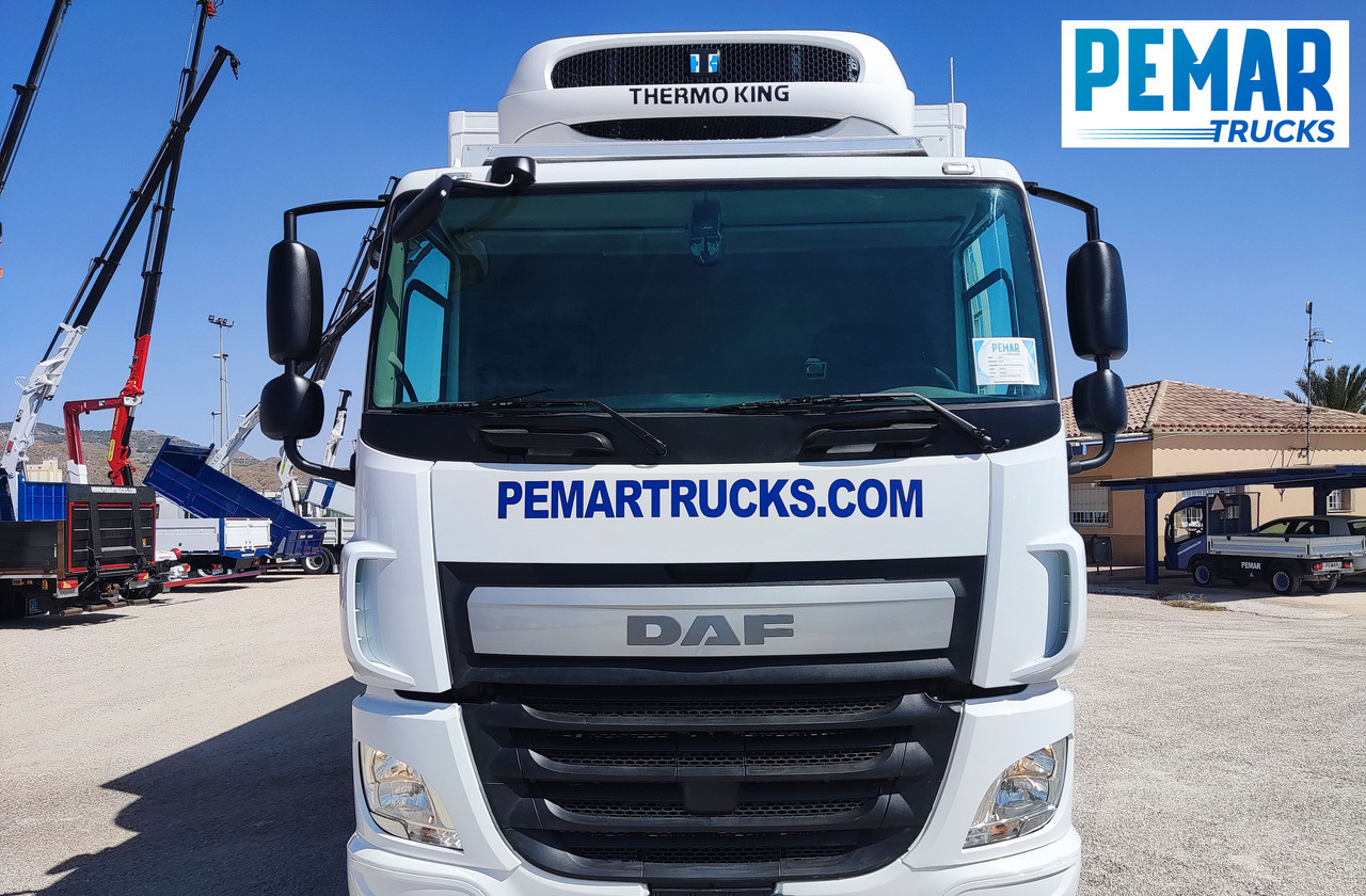 DAF CF 330 FRIGORIFICO 18T - Caminhão frigorífico: foto 2 DAF CF 330 FRIGORIFICO 18T - Caminhão frigorífico: foto 2