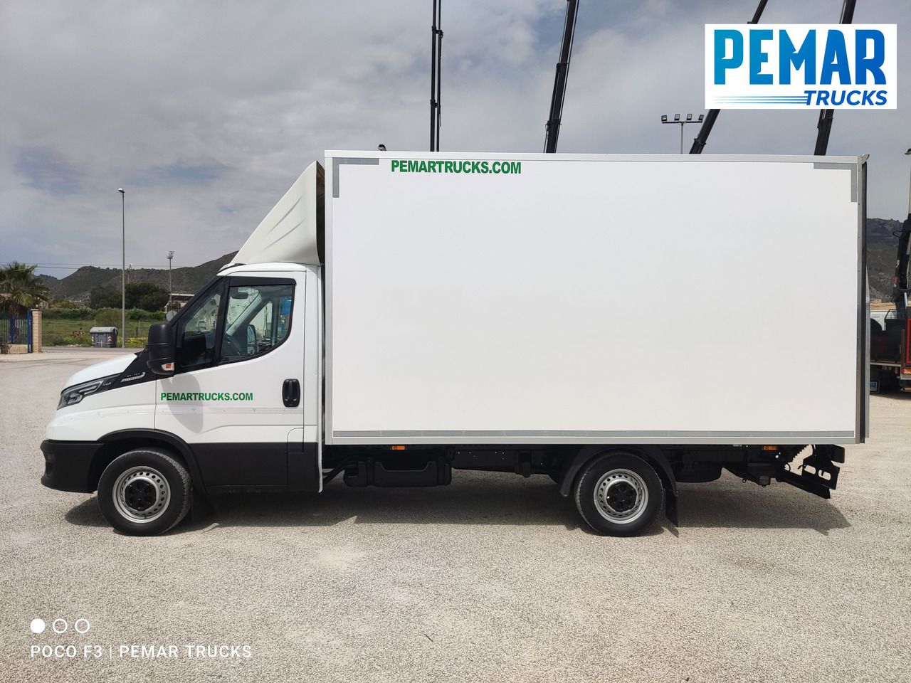 Carrinha de contentor IVECO DAILY 35-160 CAJA CERRADA: foto 8
