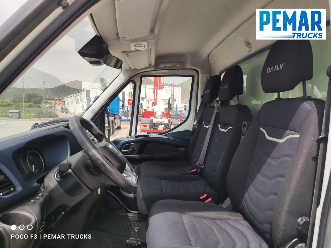 Carrinha de contentor IVECO DAILY 35-160 CAJA CERRADA: foto 16
