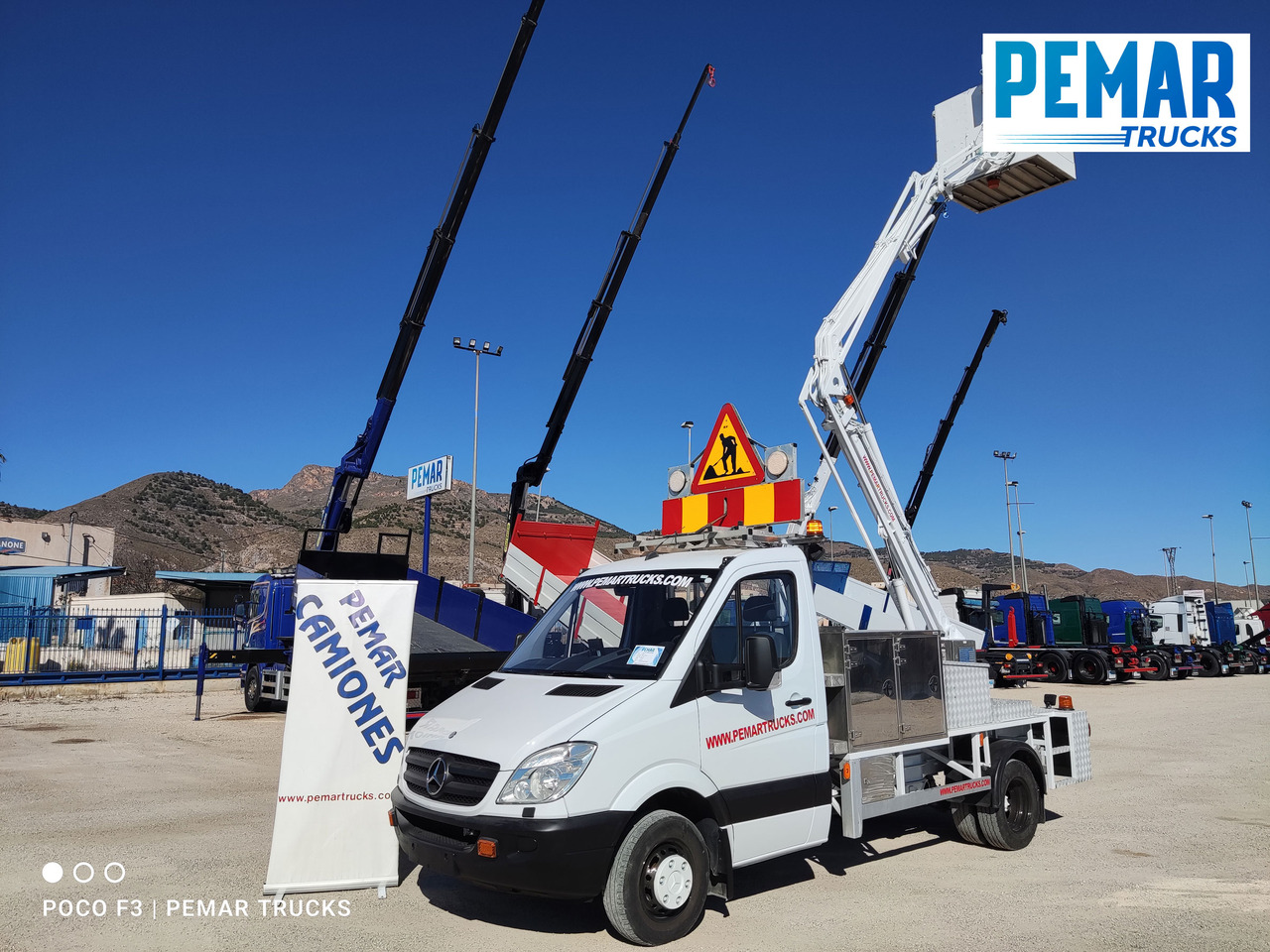 Caminhão com plataforma aérea MERCEDES-BENZ 516 CDI CESTA ELEVADORA, 160 cv: foto 15