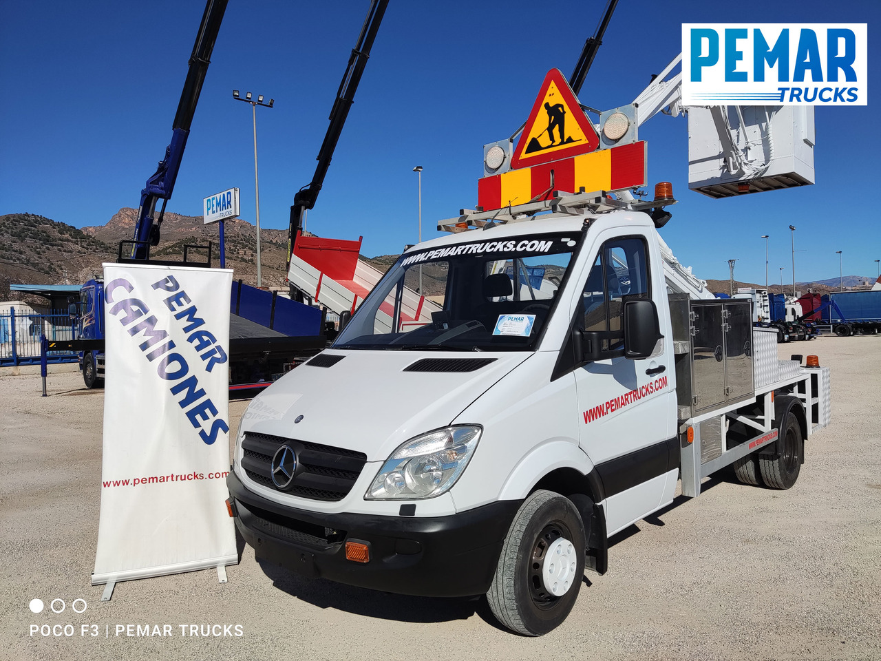 Caminhão com plataforma aérea MERCEDES-BENZ 516 CDI CESTA ELEVADORA, 160 cv: foto 13