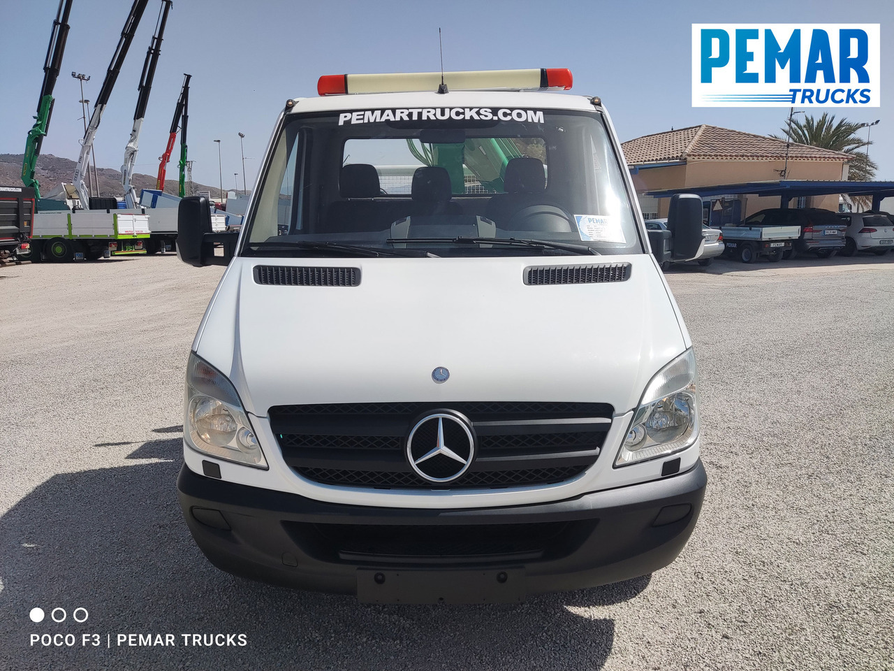 MERCEDES-BENZ SPRINTER 515 CDI GRUA CAJA FIJA 150 CV - Camião de caixa aberta/ Plataforma, Caminhão grua: foto 2 MERCEDES-BENZ SPRINTER 515 CDI GRUA CAJA FIJA 150 CV - Camião de caixa aberta/ Plataforma, Caminhão grua: foto 2