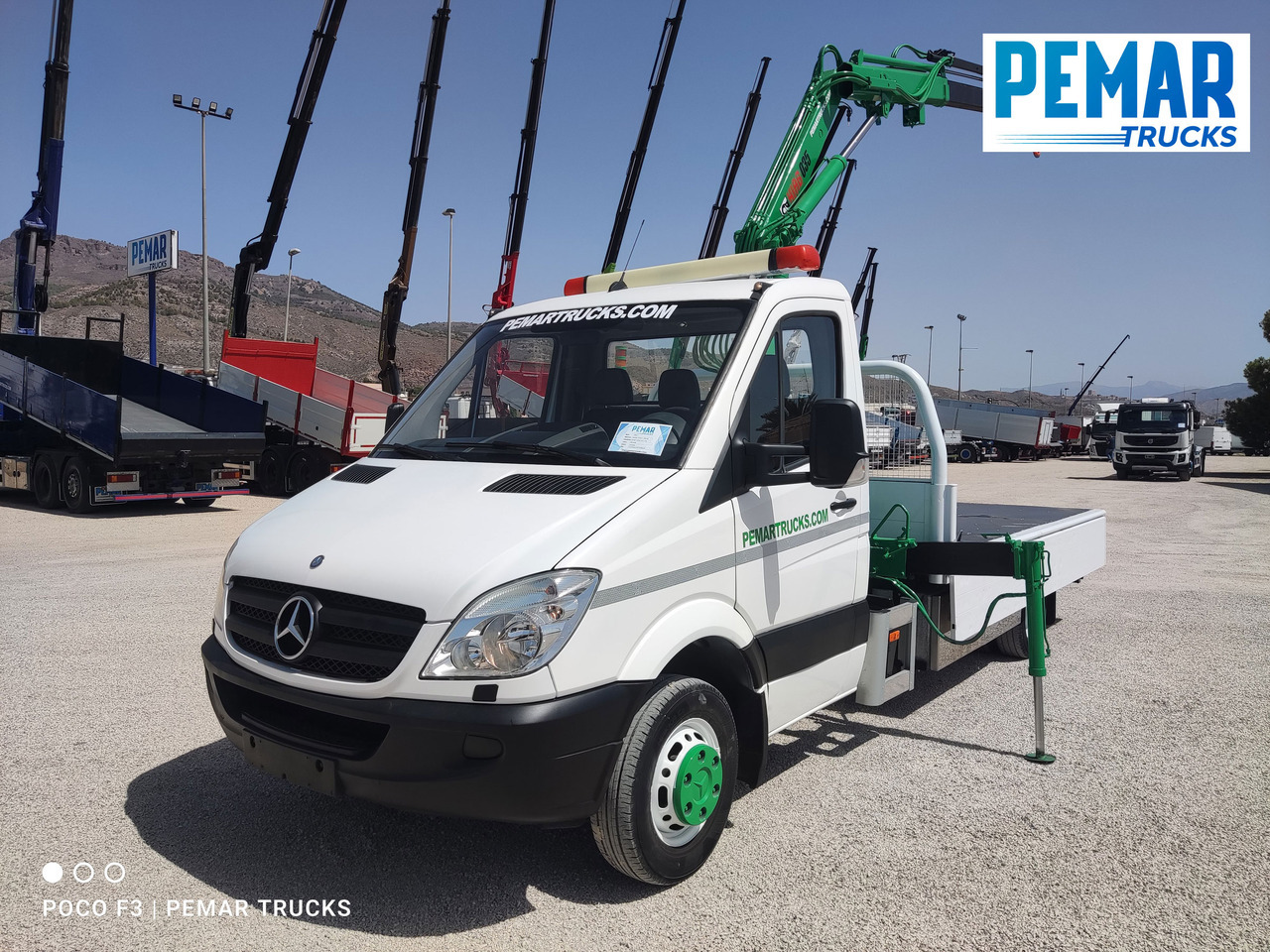 MERCEDES-BENZ SPRINTER 515 CDI GRUA CAJA FIJA 150 CV - Camião de caixa aberta/ Plataforma, Caminhão grua: foto 1 MERCEDES-BENZ SPRINTER 515 CDI GRUA CAJA FIJA 150 CV - Camião de caixa aberta/ Plataforma, Caminhão grua: foto 1
