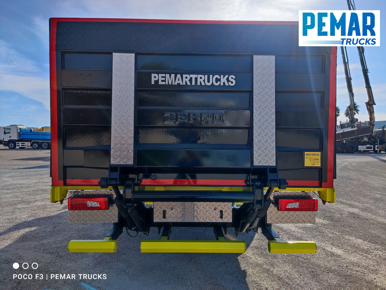 Caminhão grua SCANIA P 250 GRUA CAJA FIJA: foto 7