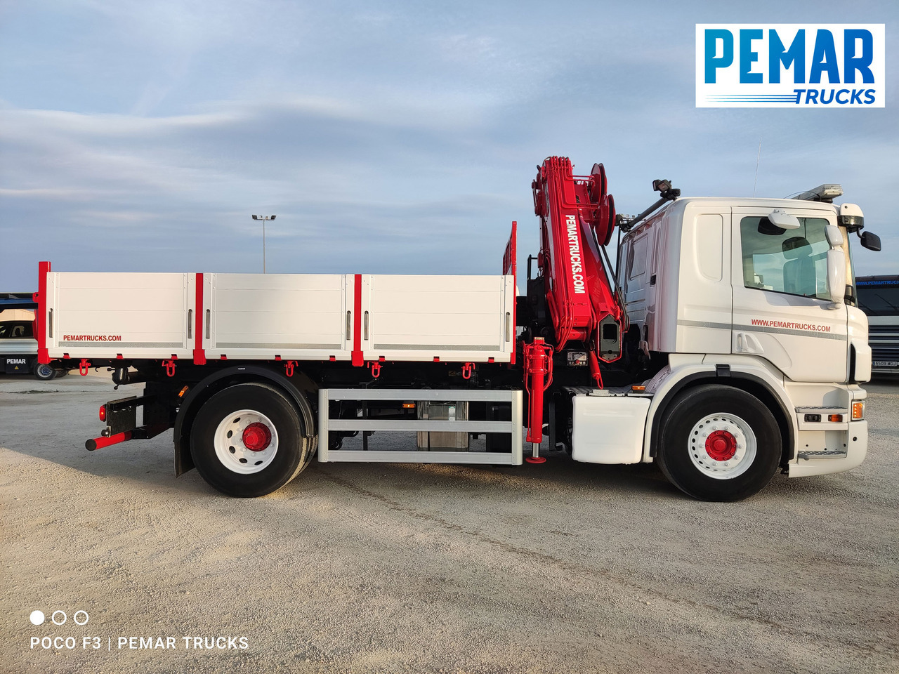 SCANIA P 280 GRUA BASCULANTE 18T EURO 6 - Caminhão grua: foto 4 SCANIA P 280 GRUA BASCULANTE 18T EURO 6 - Caminhão grua: foto 4