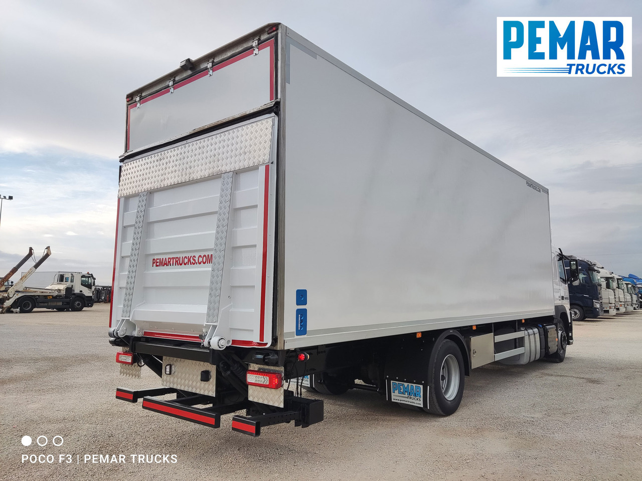 VOLVO FM 330 4X2 FRIGORIFICO EURO 6 - Caminhão frigorífico: foto 5 VOLVO FM 330 4X2 FRIGORIFICO EURO 6 - Caminhão frigorífico: foto 5
