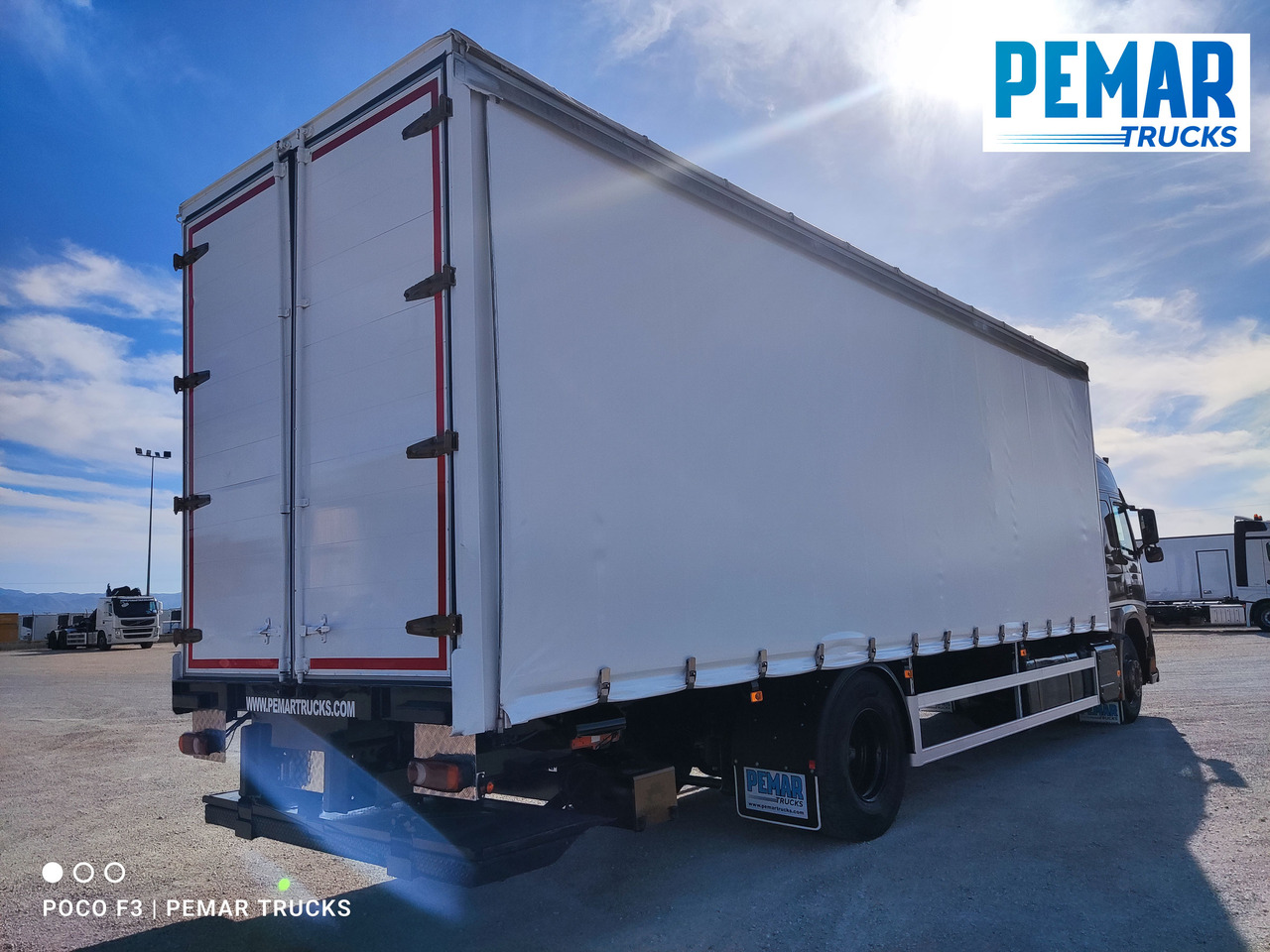 Caminhão com lona VOLVO FM 410 TAUTLINER: foto 6 Caminhão com lona VOLVO FM 410 TAUTLINER: foto 6