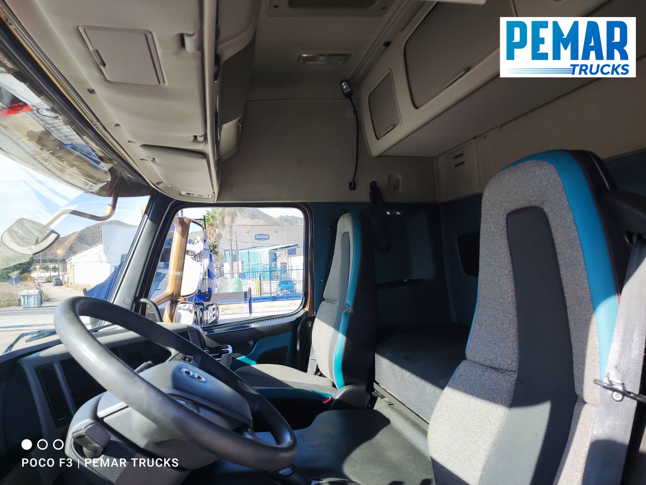 Caminhão com lona VOLVO FM 410 TAUTLINER: foto 21 Caminhão com lona VOLVO FM 410 TAUTLINER: foto 21