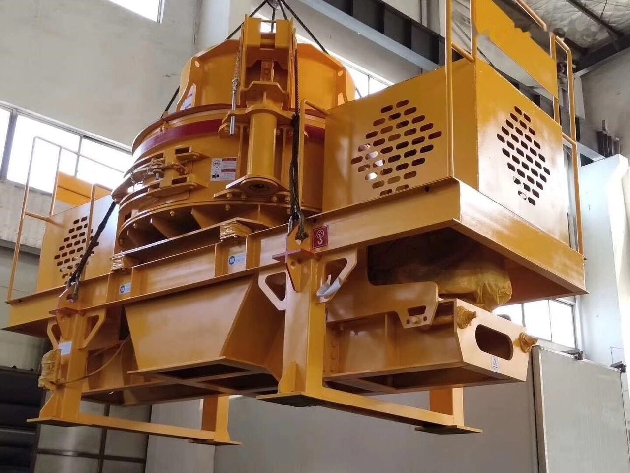 Kinglink KL10 Vertical Shaft Impact Crusher - Britador de impacto: foto 4 Kinglink KL10 Vertical Shaft Impact Crusher - Britador de impacto: foto 4