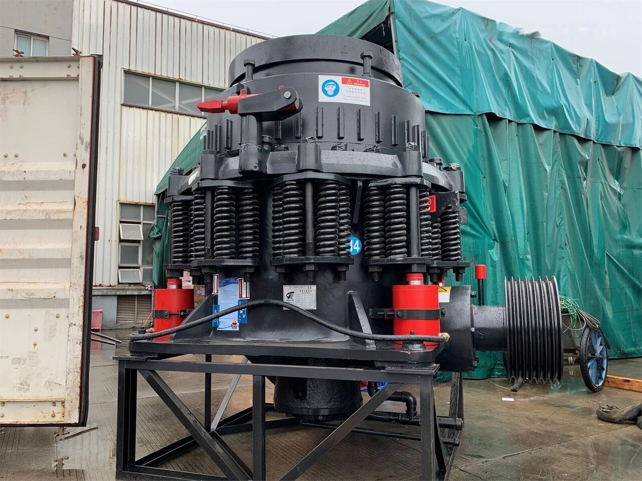 Kinglink KLF1160 4FT NEW CONE CRUSHER - Britador de cone: foto 2 Kinglink KLF1160 4FT NEW CONE CRUSHER - Britador de cone: foto 2