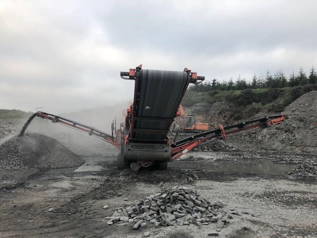 Sandvik QE340 - Peneira vibratória: foto 5 Sandvik QE340 - Peneira vibratória: foto 5