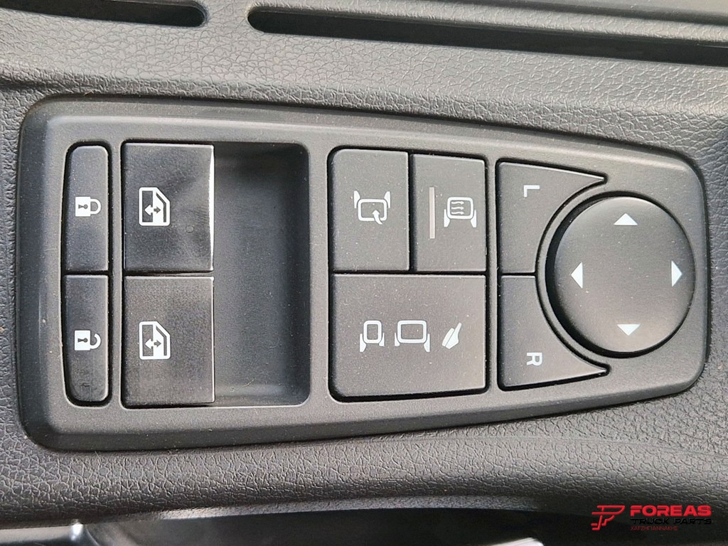 Caminhão chassi MAN TGM 15.250 EURO 6: foto 21