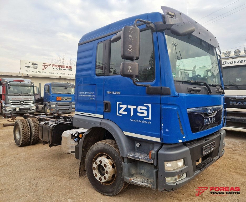 MAN TGM 15.250 EURO 6 - Caminhão chassi: foto 1 MAN TGM 15.250 EURO 6 - Caminhão chassi: foto 1